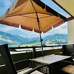 12, Am Sonnenhang, Hochstrasse