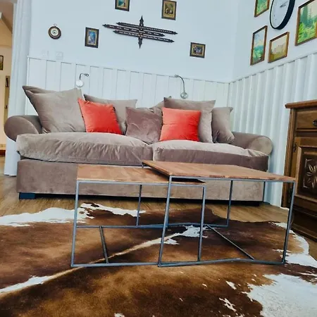 Apartamento 12, Am Sonnenhang, Hochstrasse *