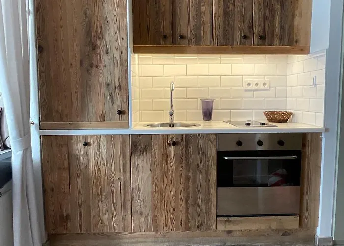 12, Am Sonnenhang, Hochstrasse *