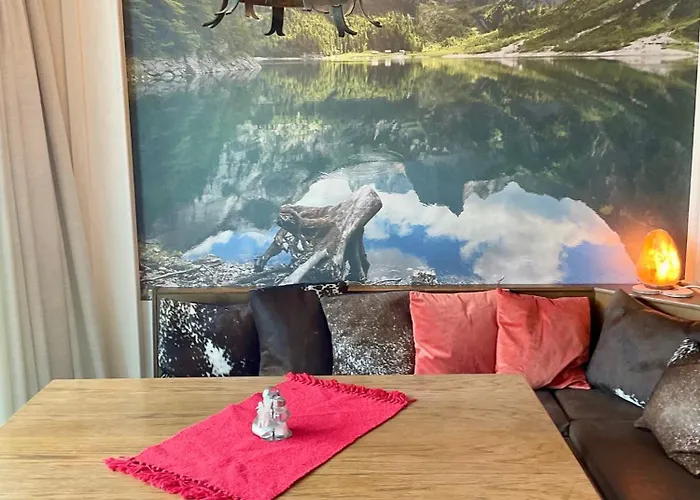 12, Am Sonnenhang, Hochstrasse Apartment *